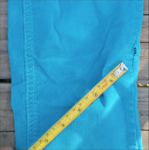 FREE W/purchase Girls Size 12 Corduroy Pants - Picture 10 of 14